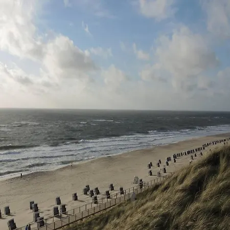 In Auf Sylt, Cleaning Included